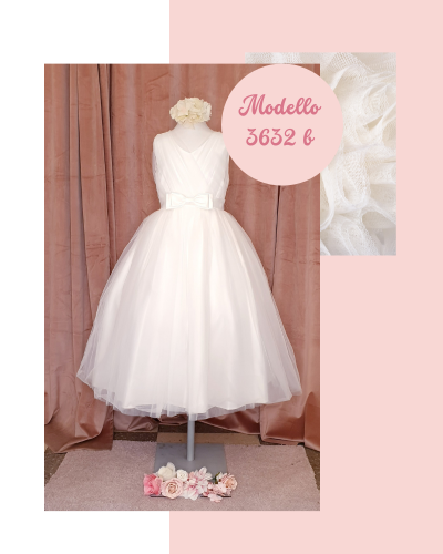 Abito da Comunione in tulle e scollo a V modello 3632 b